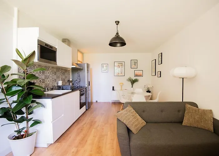 Appartement 36 M2 2-room Apartment, Parking, Fiber Internet, Near Metro, Literie Bultex