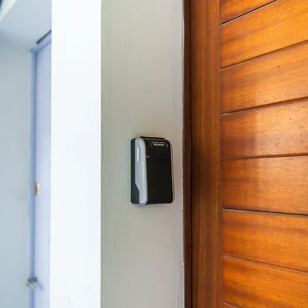 36 M2 2-room Apartment, Parking, Fiber Internet, Near Metro, Literie Bultex Apartament