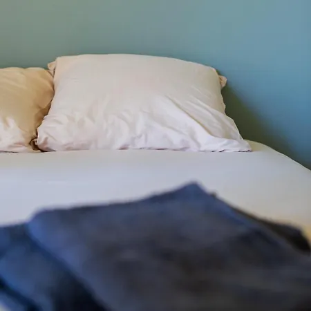 36 M2 2-room Apartment, Parking, Fiber Internet, Near Metro, Literie Bultex * 라몬빌생아그네