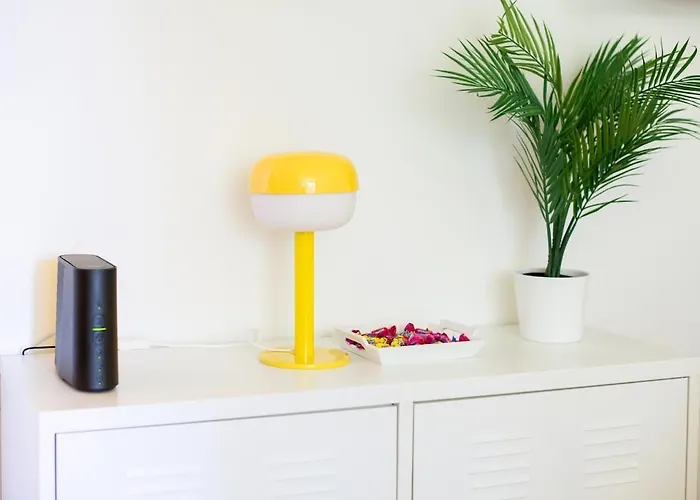 36 M2 2-room Apartment, Parking, Fiber Internet, Near Metro, Literie Bultex アパート *