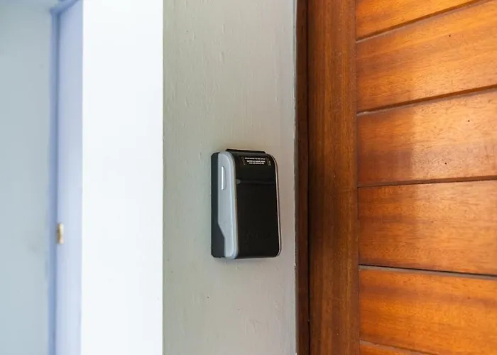 36 M2 2-room Apartment, Parking, Fiber Internet, Near Metro, Literie Bultex アパート